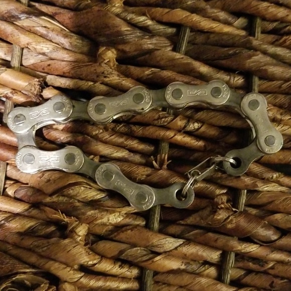 Vintage Y2K Bike chain bracelet - Picture 2 of 2